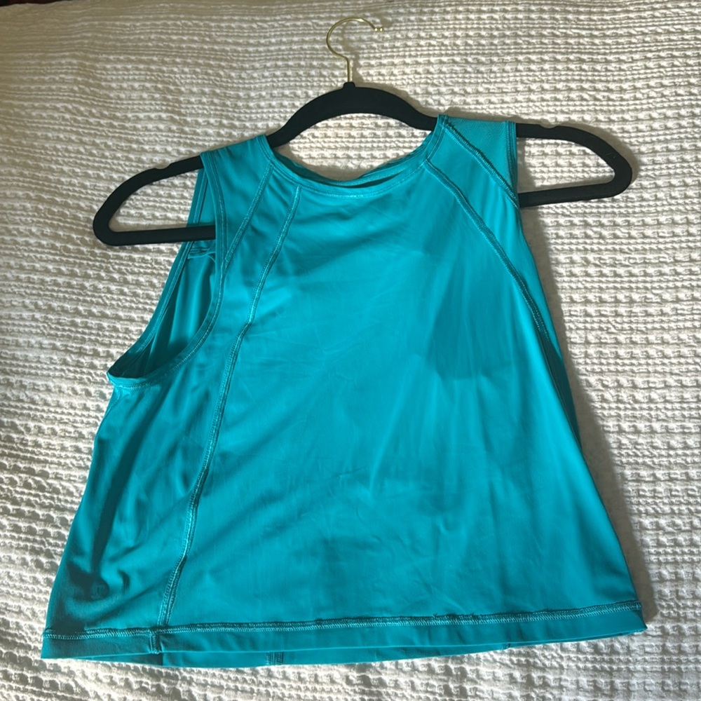 Blue Lululemon sculpted tank